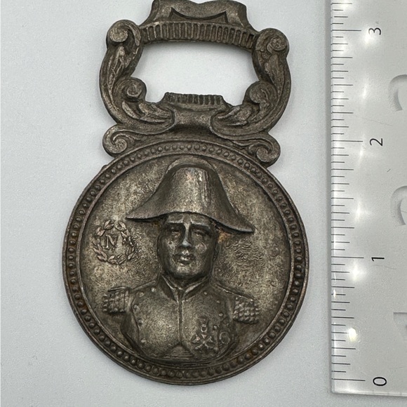 Vintage 3D Metal Bottle Opener : Napoleon  - Eiffel Tower Souvenir De Paris - Picture 5 of 6